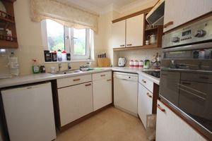 Kitchen- click for photo gallery
